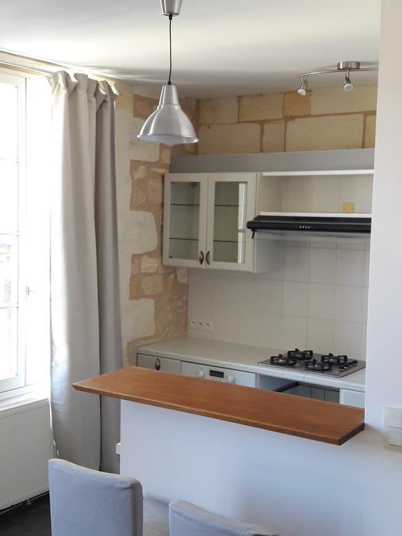 Entre Estuaire Et Citadelle Apartment Blaye Exterior photo